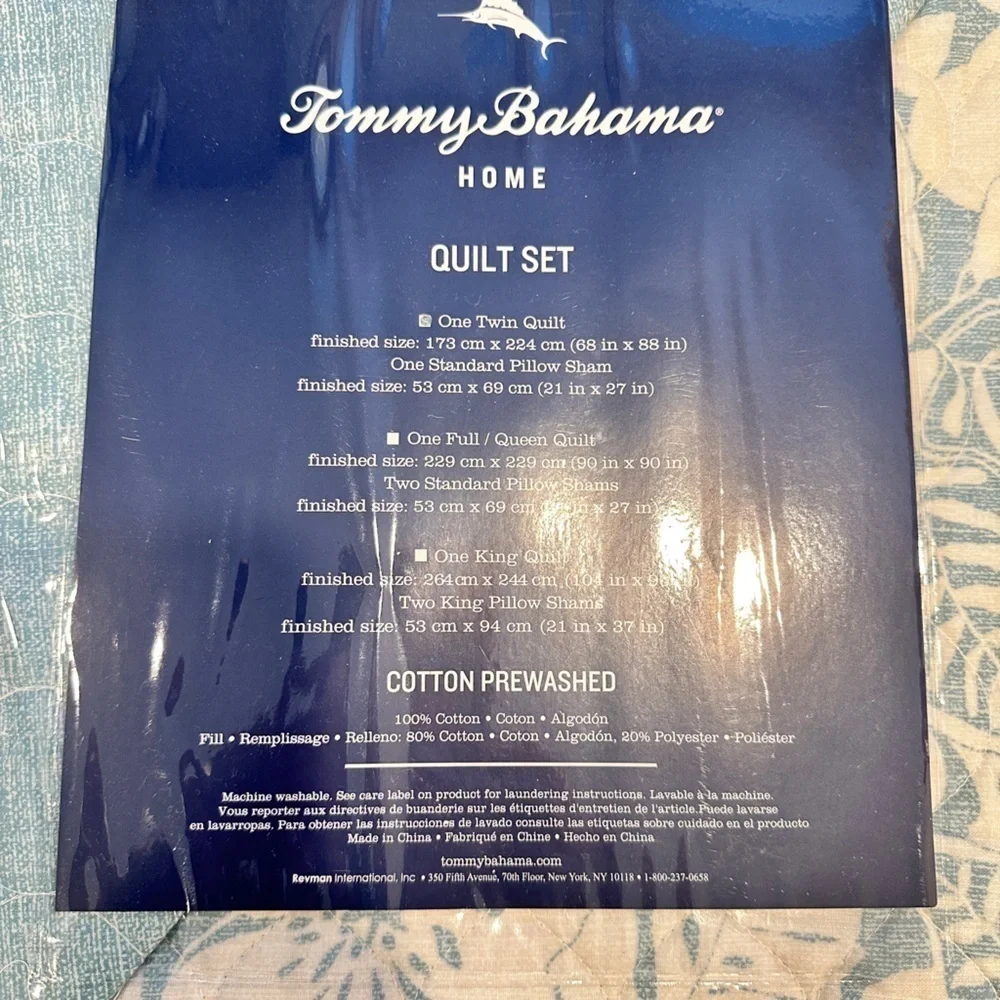 Tommy Bahama Laguna Beach Twin Quilt Set in Blue and White  - NWT